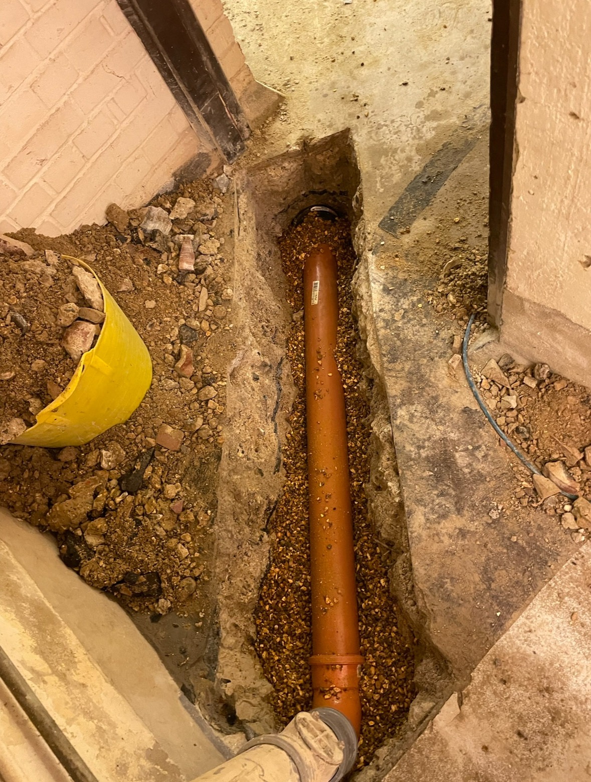 New drainpipe installation